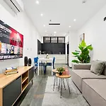 Fresh New Place, Central W Bomb Shelter Right Next To The Beach M3